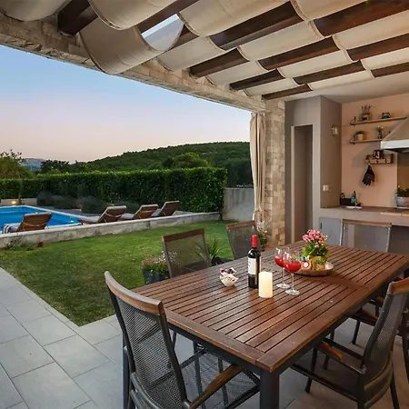 Dali Holiday home