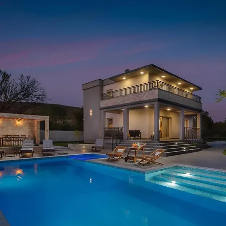 Dali Holiday home